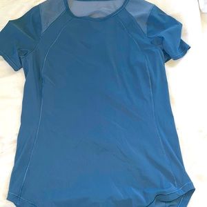Lululemon Tee